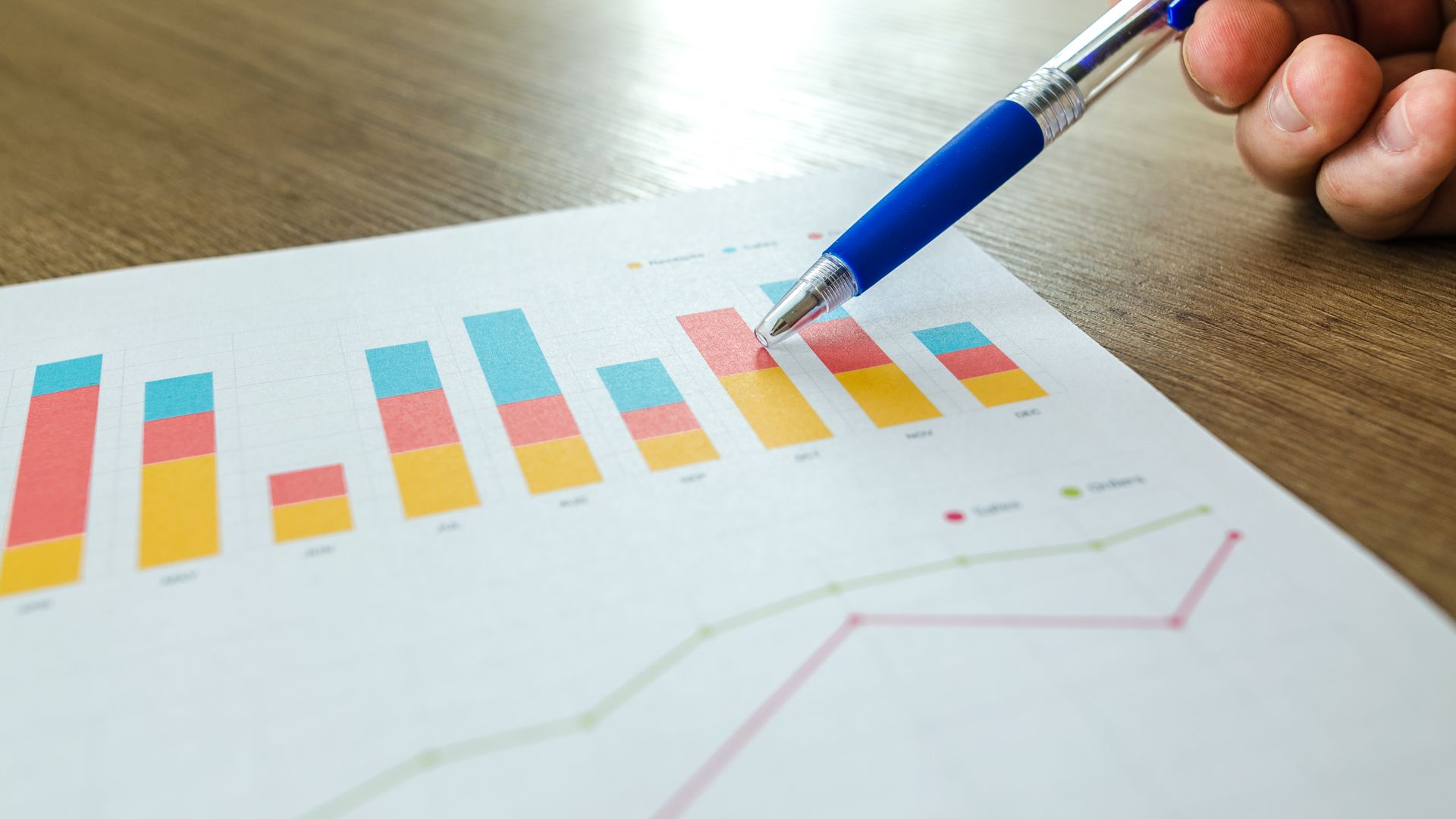 Analyse des documents de création d'entreprise